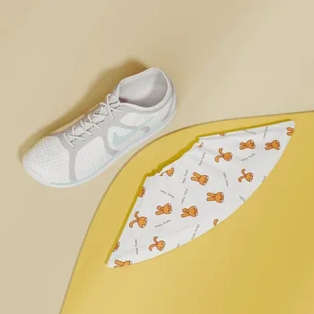 blender电商工程场景ID22296鞋套和鞋子3D模型